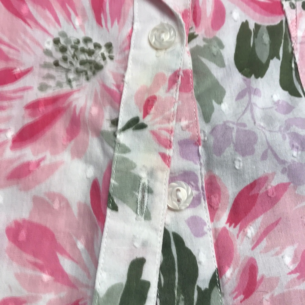 Darling pink floral light weight top - Picture 4 of 6